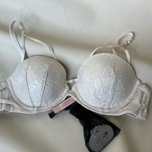 NWT Victoria's Secret Cream Lace Strapless Removable Multi Way Pushup Bra 34B - Picture 1 of 8